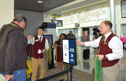 Alaska Passengers Arriving At New Orleans