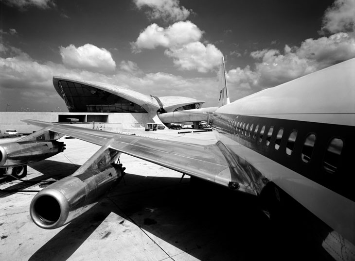 TWA Building with planes