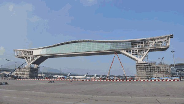 Sky Bridge Hong Kong Airport